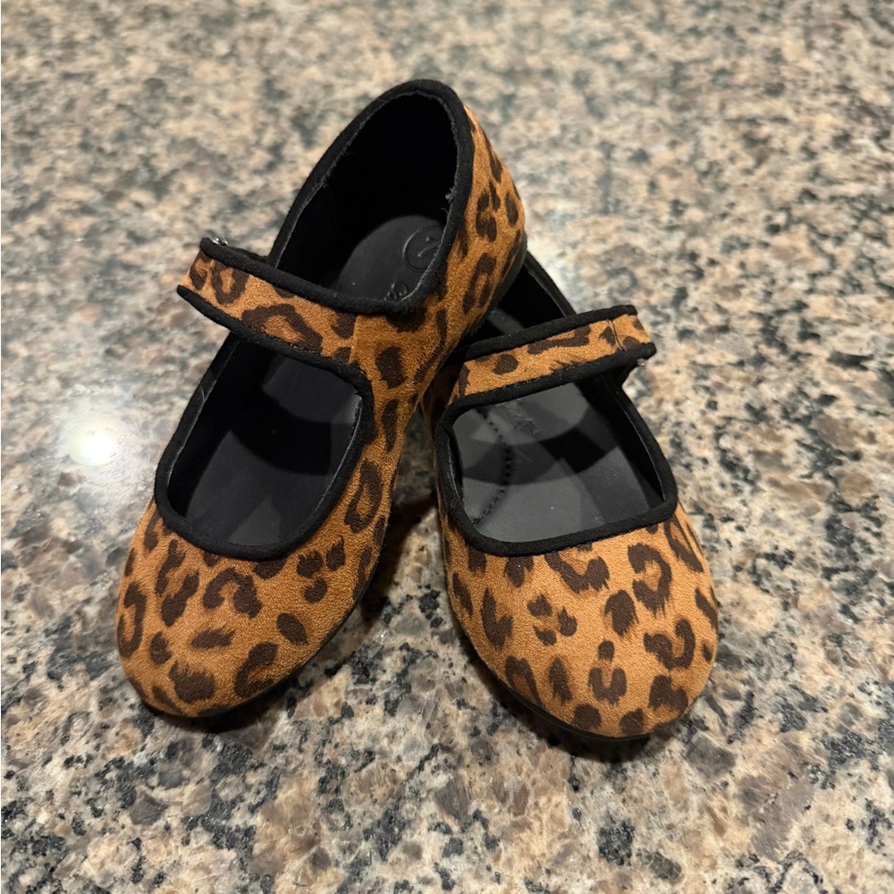 Cat & Jack Leopard Patterned Dress Shoes